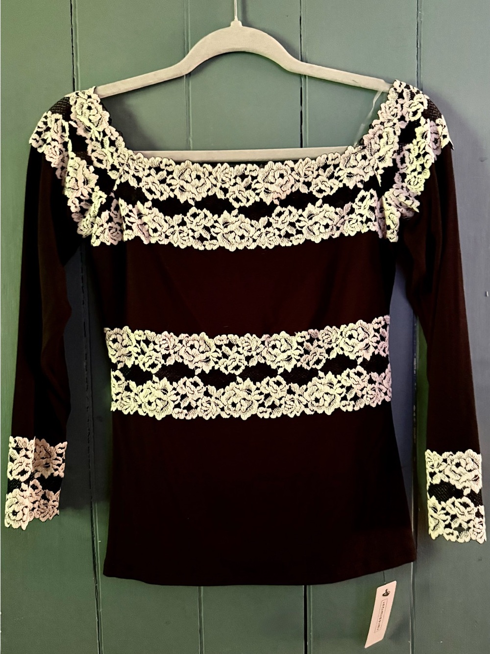 BNWT! Intimissimi Long-Sleeve Off the Shoulder Black Top/Cream Lace Trim - Sz S